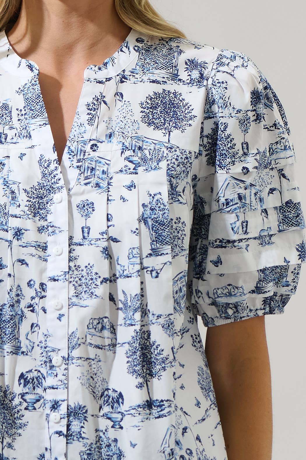Renzo Toile Belraj Court Button Down Top