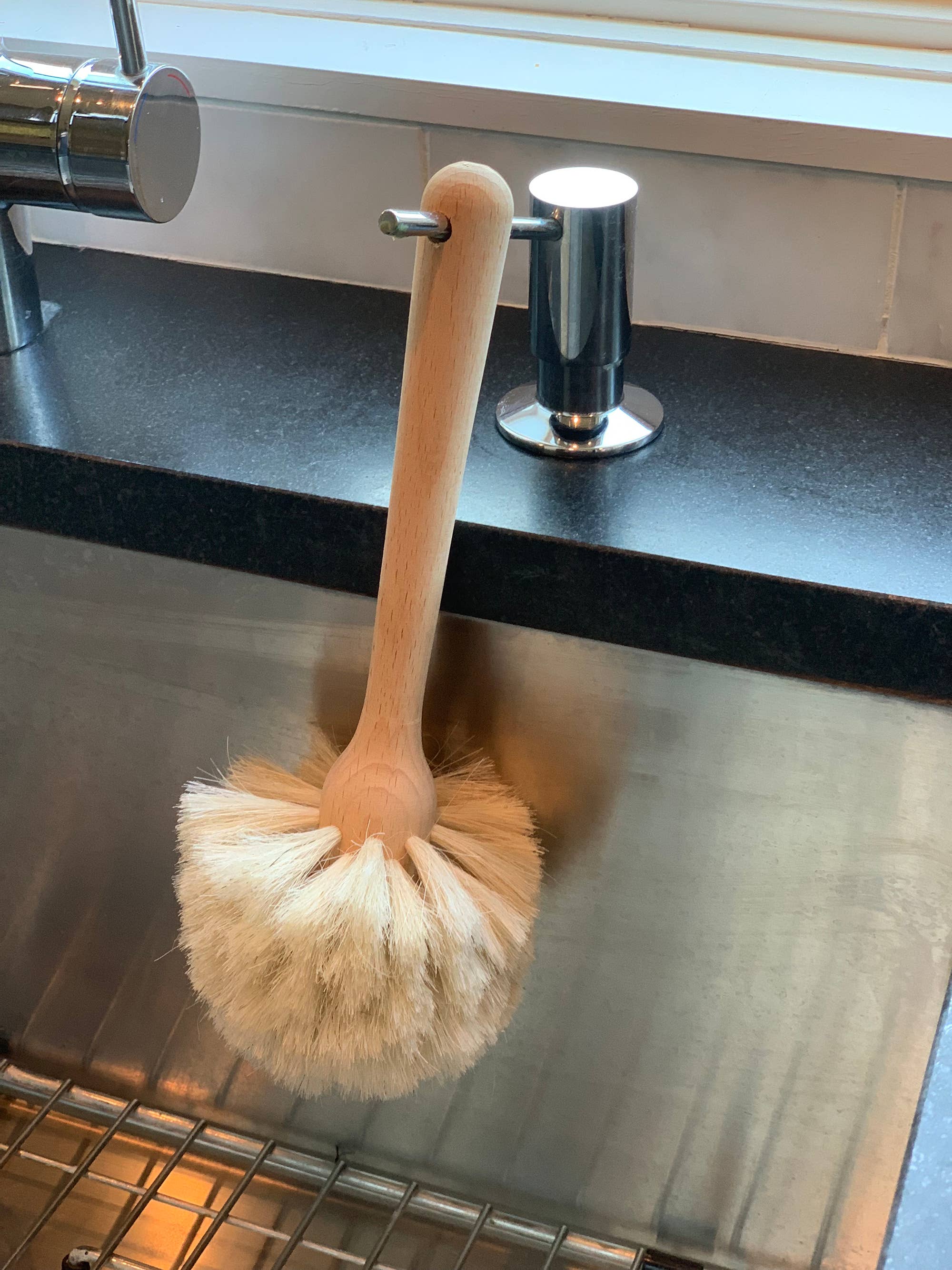 Fox Run Natural Horse Hair Dish Brush, 4" x 4" x 10"
