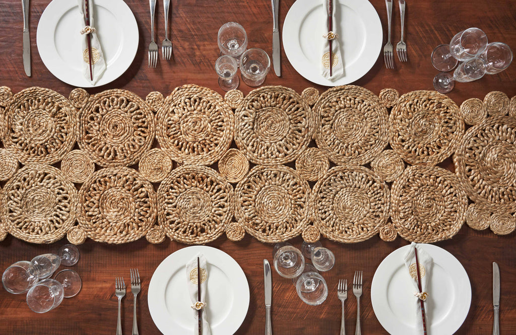 Detailed Braided Jute Table Runner