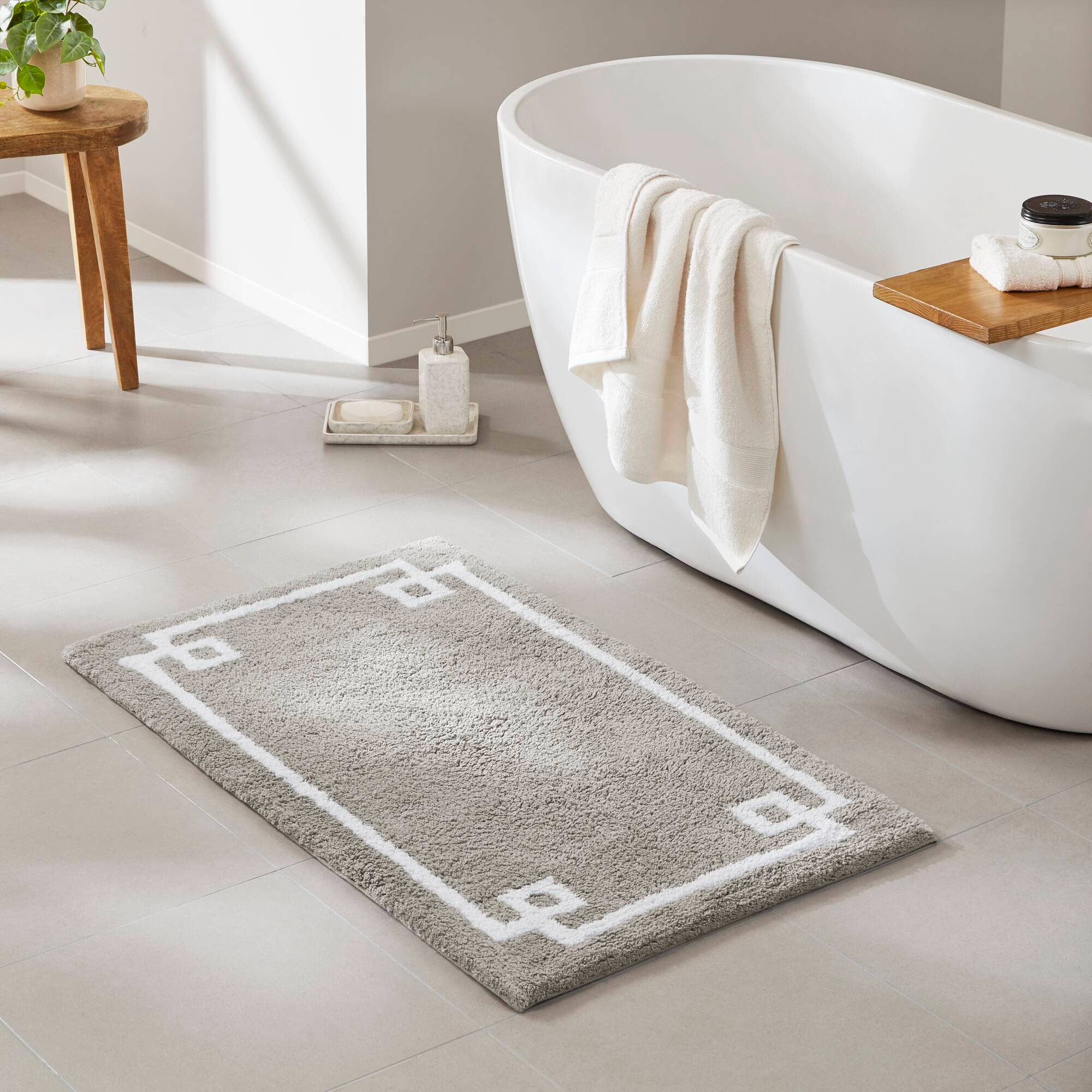 High Pile Bordered Bathroom Rug, Grey