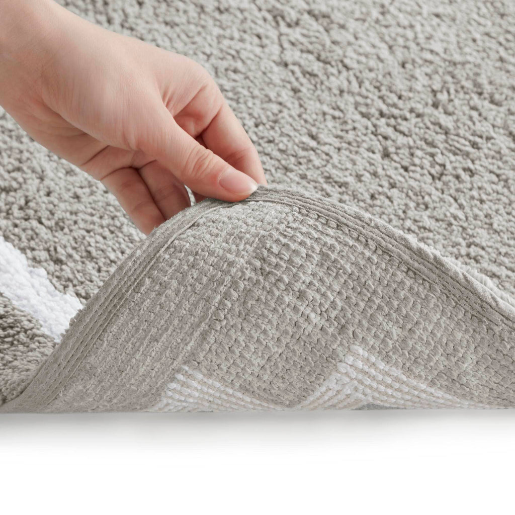 High Pile Bordered Bathroom Rug, Grey